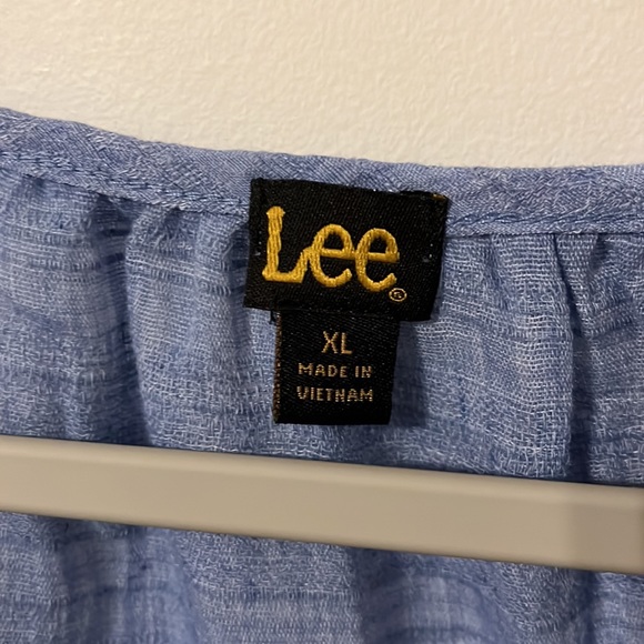 Short sleeve blouse - Picture 2 of 4